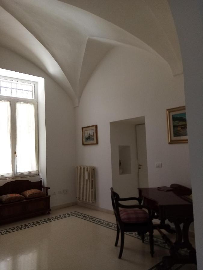 Bed and Breakfast Dimora Storica Le Perle Lecce Exterior foto