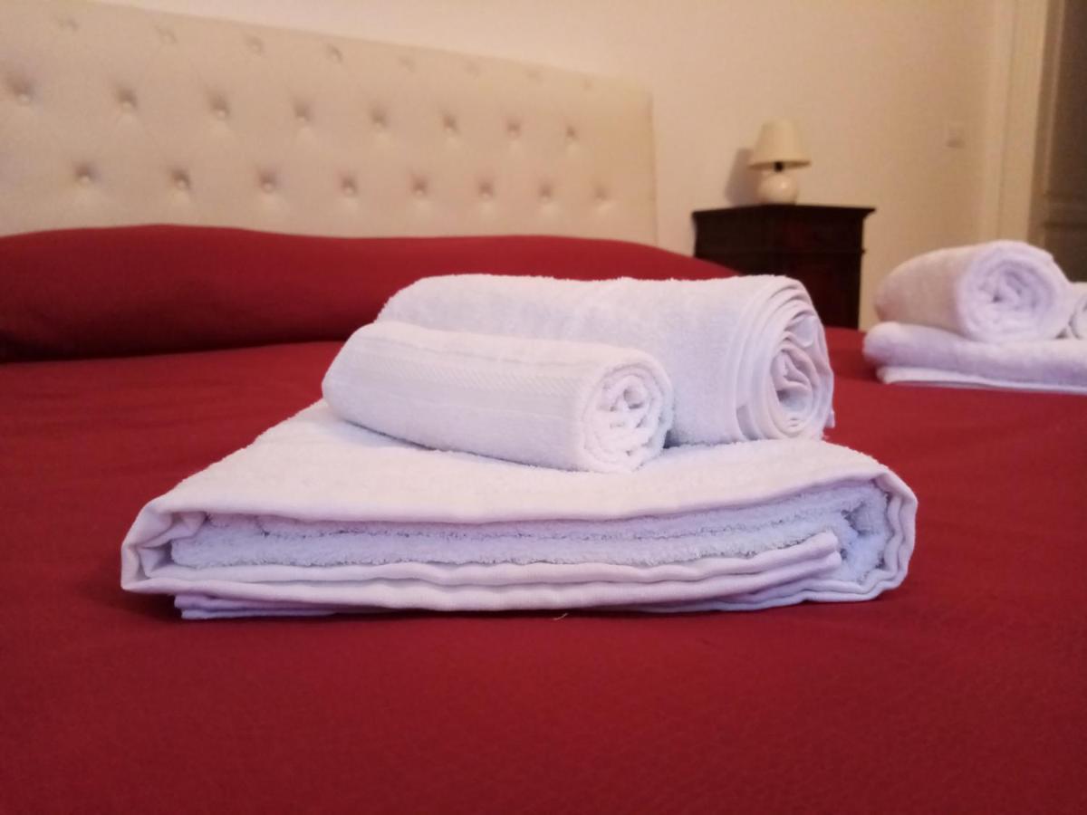 Bed and Breakfast Dimora Storica Le Perle Lecce Exterior foto