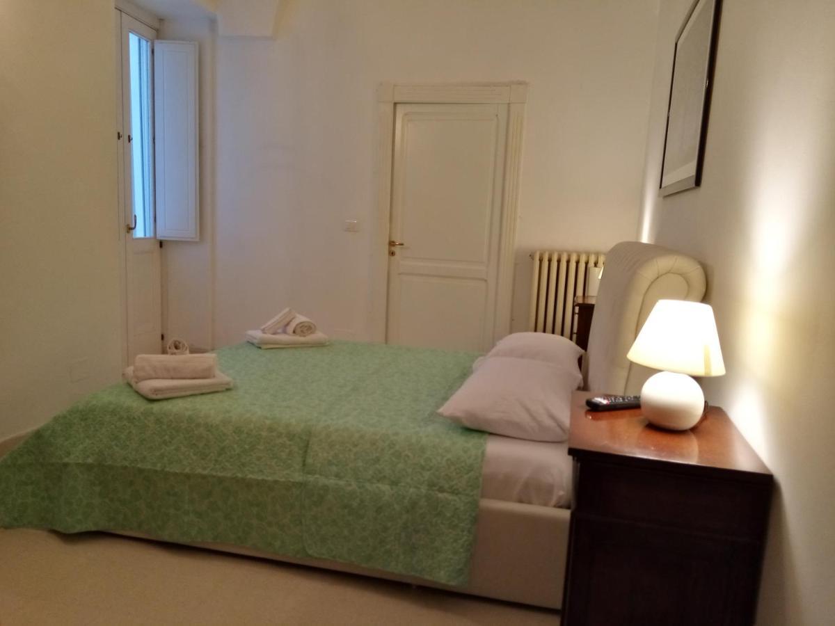 Bed and Breakfast Dimora Storica Le Perle Lecce Exterior foto