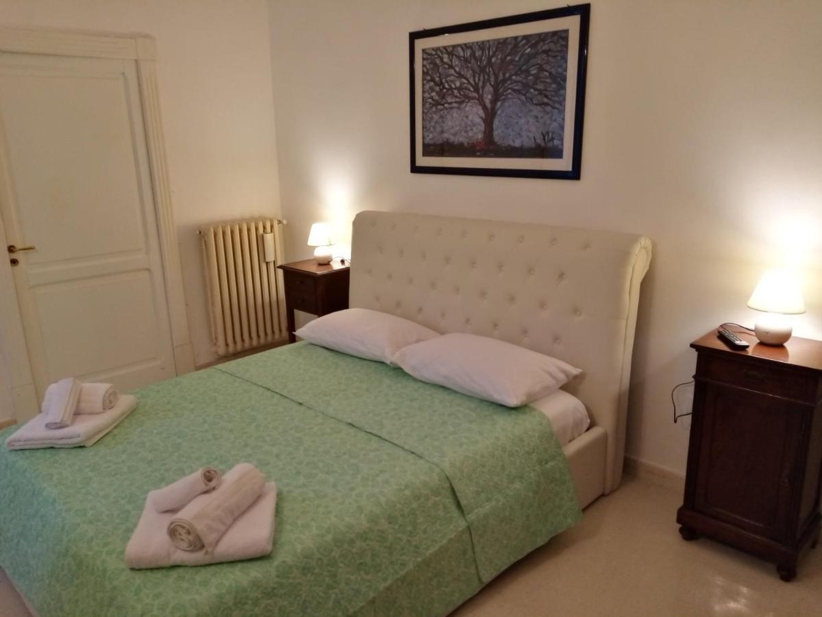 Bed and Breakfast Dimora Storica Le Perle Lecce Exterior foto